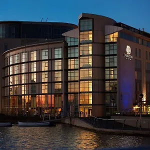 Отель Doubletree By Hilton Excel